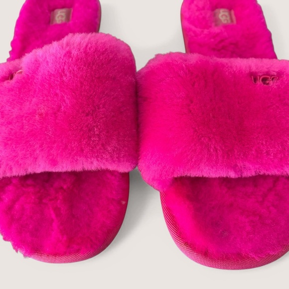 UGG Vibrant Pink Plush Slide Slippers - Picture 9 of 12